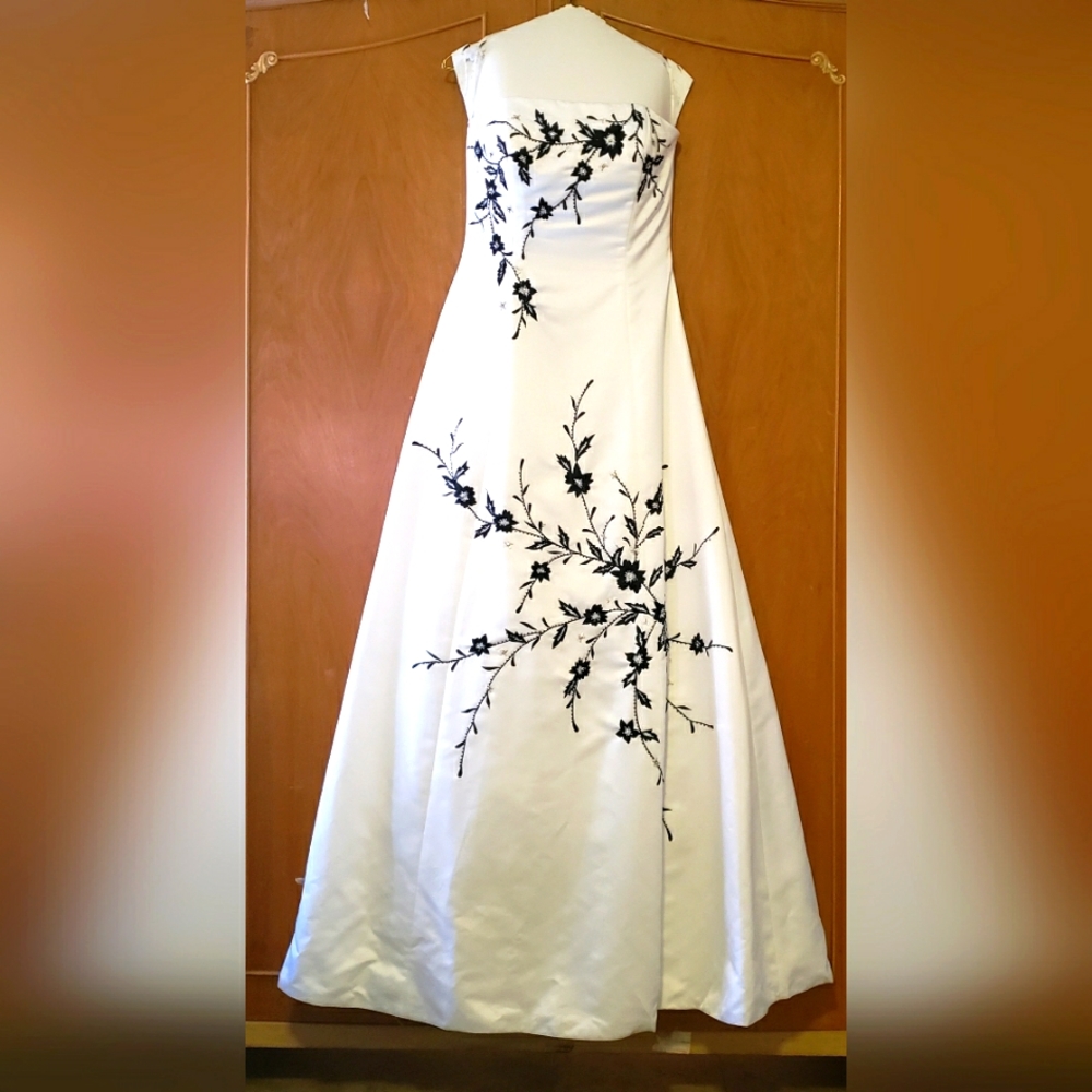 Formal Prom or Bridesmaid Dress
